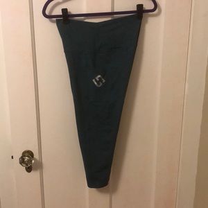Superfithero Capri teal blue size large